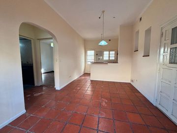 Departamento Tipo Casa en alquiler en Wilde Centro