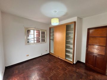 Departamento Tipo Casa en alquiler en Wilde Centro