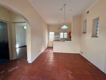Departamento Tipo Casa en alquiler en Wilde Centro