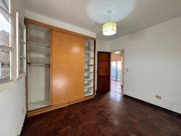 Departamento Tipo Casa en alquiler en Wilde Centro