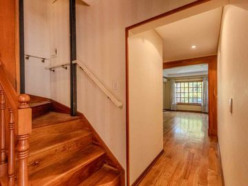 EXCELENTE CASA CHALET 6 AMBIENTES EN ADROGUE