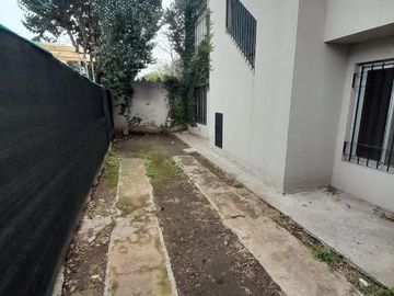 Duplex en alquiler en Parque Quirno