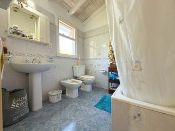 VENTA DEPTO. CENTRICO EN COMPLEJO 1 DOR-DUPLEX