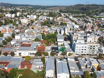 VENTA DEPTO. CENTRICO EN COMPLEJO 1 DOR-DUPLEX