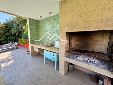 CANQUEN 4 DORM + ESCRITORIO + SERVICIO + PISCINA Y QUINCHO