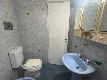 Departamento Tipo Casa en alquiler en Lanus Este