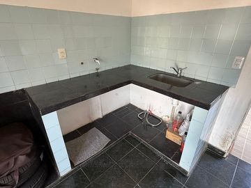 VENTA CASA 268M2 - 10 AMB – EL CARMEN