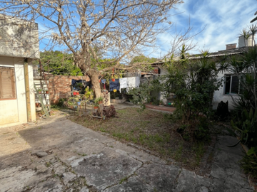 Casa en esquina. Juan B. Justo y calle 10.