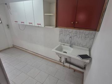 5 DE ABRIL / ESQUINA BLANCA