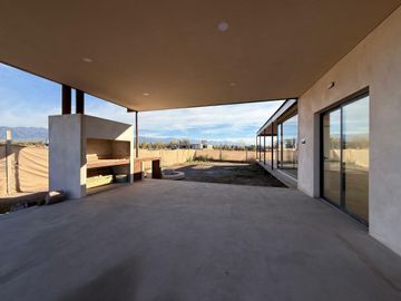 CASA EN VENTA BARRIO TERRAZAS PARK VISTALBA