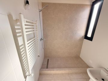 CASA EN VENTA BARRIO TERRAZAS PARK VISTALBA