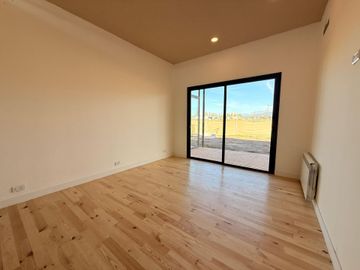 CASA EN VENTA BARRIO TERRAZAS PARK VISTALBA