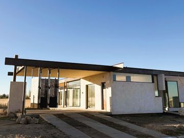 CASA EN VENTA BARRIO TERRAZAS PARK VISTALBA