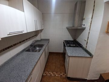 DEPARTAMENTO 2 DORMITORIOS APTO CRÉDITO ESCALERA