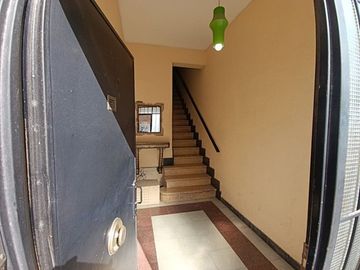 DEPARTAMENTO 2 DORMITORIOS APTO CRÉDITO ESCALERA