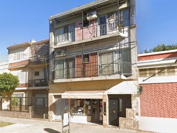 DEPARTAMENTO 2 DORMITORIOS APTO CRÉDITO ESCALERA