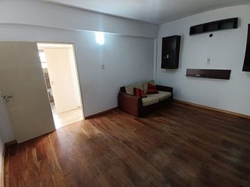 DEPARTAMENTO 2 DORMITORIOS APTO CRÉDITO ESCALERA