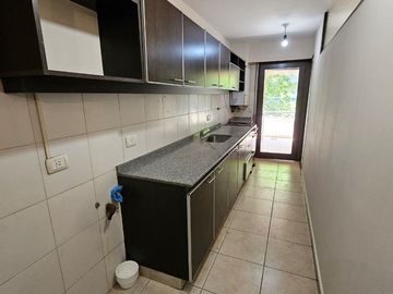 VENTA DEPTO 2 DORM EN NUEVA CORDOBA CON BALCON