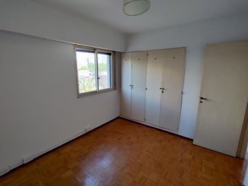 VENTA 4 AMB 2 BAÑOS LIVING 3 HAB CON PLACARD
