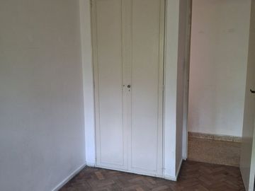 Depto 3 amb fte, bcon, toil 69m2 - Pque Chacabuco