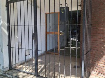 Depto 3 amb fte, bcon, toil 69m2 - Pque Chacabuco