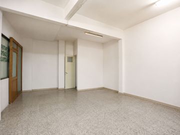 DEPÓSITO Ó LOCAL COMERCIAL 135 M2 CON SÓTANO