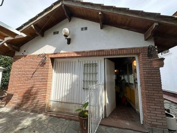 VENTA CASA QUINTA 4 AMB INVERSOR PILAR GRAN LOTE