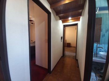 Venta casa 5 amb, jardín, cochera parrilla Olivos