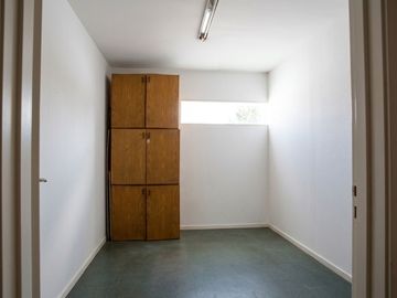 Venta Oficina Piso 12 Único Balcón y Cochera Nuñez