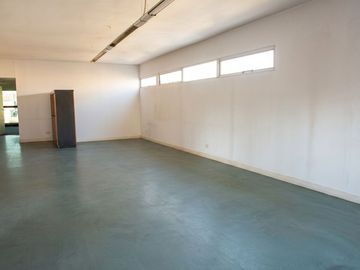 Venta Oficina Piso 12 Único Balcón y Cochera Nuñez
