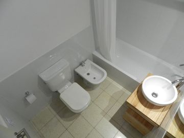 VENTA DEPTO 2 AMB. EN CHACARITA - APTO CRÉDITO