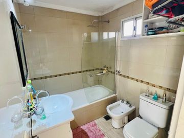 VENTA DPTO 3 AMB SAN JUSTO CON COCHERA