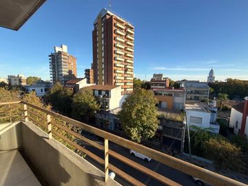VENTA 2 AMBIENTES 50M2  VICTORIA BALCON