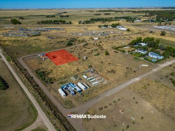 VENTA LOTE BARRIO LAS LOMITAS