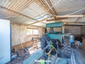 Venta quinta rural con doble vivienda y galpón
