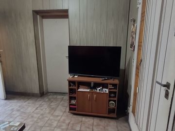 VENTA PH 3 AMBIENTES, PATIO, TZA, /VERSALLES