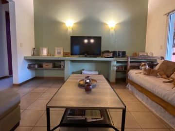 HERMOSA CASA EN VENTA BARRIO EL MIRASOL PILAR