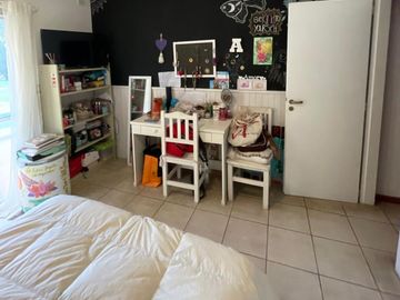 HERMOSA CASA EN VENTA BARRIO EL MIRASOL PILAR