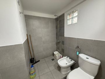 VENTA DEPTO 1 DORM GUEMES SOBRE CAÑADA