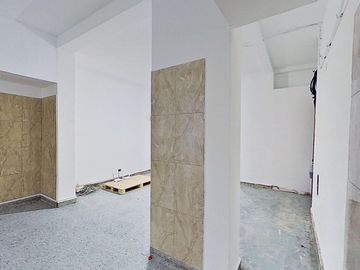 VENTA LOCAL EN ZONA MUY COMERCIAL DE CABALLITO