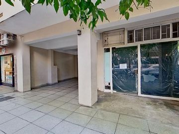 VENTA LOCAL EN ZONA MUY COMERCIAL DE CABALLITO