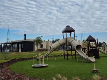VENTA DE LOTE EN LAS VICTORIAS