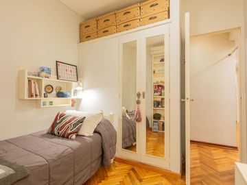 VENTA RECOLETA 4 AMBIENTES FRENTE BALCON ATERRAZAD
