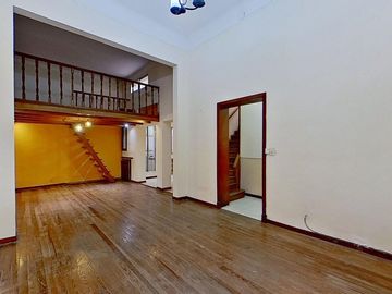 VENTA CASA FLORES 4AMB .2 TERRAZAS+PARRILLA