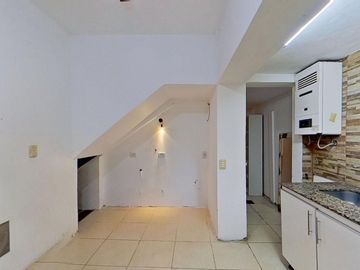VENTA CASA FLORES 4AMB .2 TERRAZAS+PARRILLA