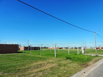 LOTE EN BURZACO