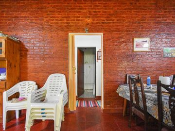 Casa  4 Amb - Venta Campana-Rio Lujan- Con Pileta
