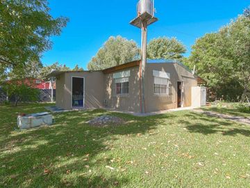 Casa  4 Amb - Venta Campana-Rio Lujan- Con Pileta