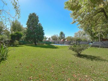 Casa  4 Amb - Venta Campana-Rio Lujan- Con Pileta