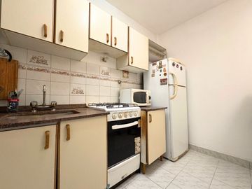 PH 3 AMBIENTES EN VENTA EN LOMAS DEL MIRADOR